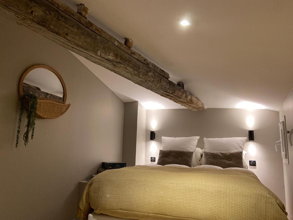 La Tour Yveline Bed & Breakfast Romans-sur-Isere Bagian luar foto